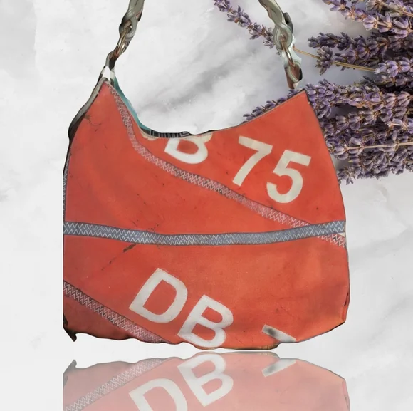 Dooney & Bourke 75 Vintage Coral hobo RARE - Picture 1 of 9